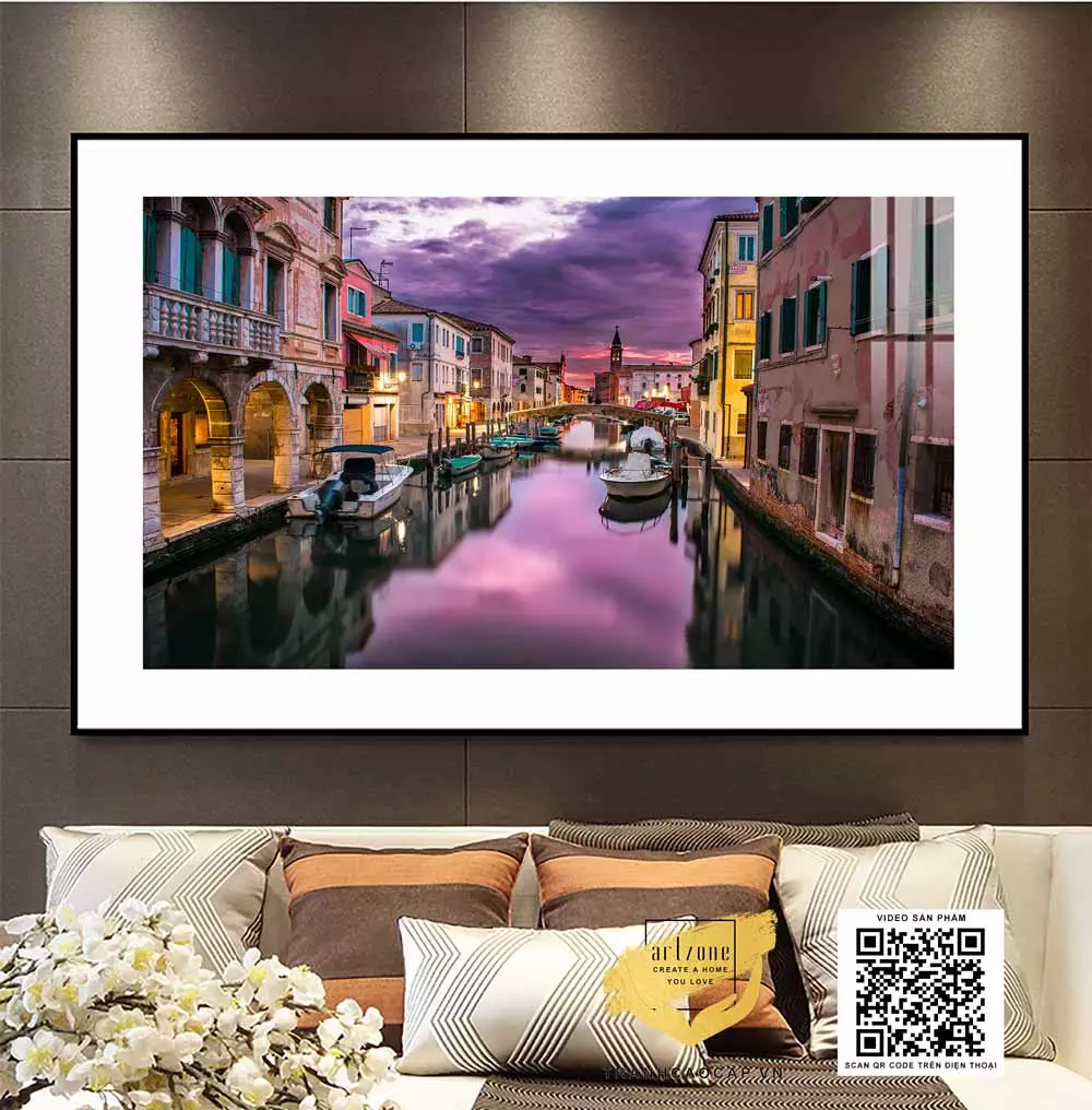 Tranh Canvas phong cảnh Thành phố Venice nước Ý dưới ánh hoàng hôn tím in trên vải Canvas