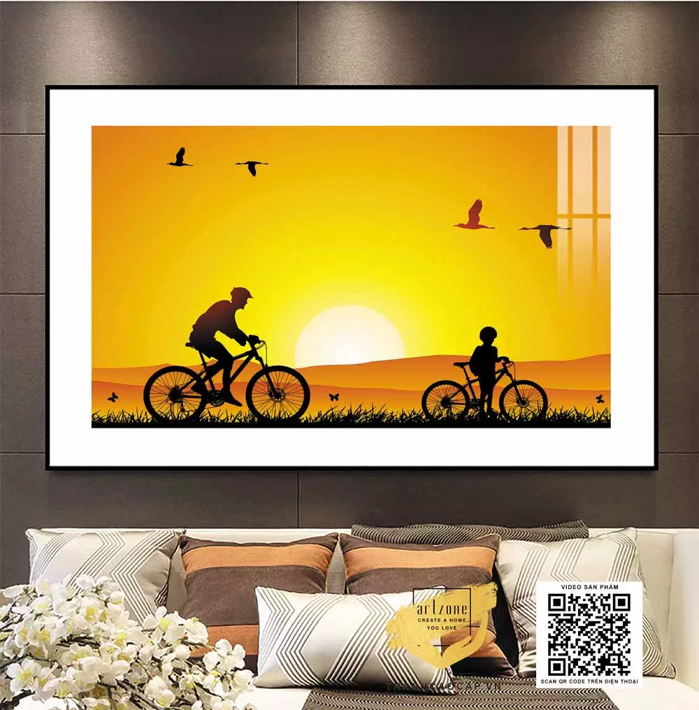 Tranh Canvas phong cảnh Cha và con trai đạp xe dưới ánh hoàng hôn in trên vải Canvas