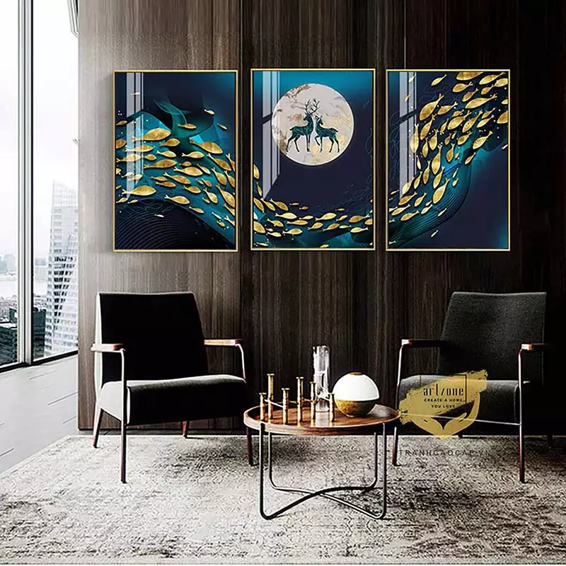 Nội dung Tranh bóng gương bền Mẫu tranh Hươu nai và đàn cá vàng dưới ánh trăng