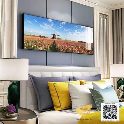 Tranh trang trí phòng ngủ khách sạn Đẹp vải Canvas Size: 135X45 cm P/N: AZ1-0649-KC5-CANVAS-135X45