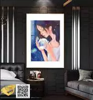 Tranh treo tường trang trí Quán cafe in trên vải Canvas thiếu nữ cá tính bền 30*45 P/N: AZ1-0881-KN-CANVAS-30X45