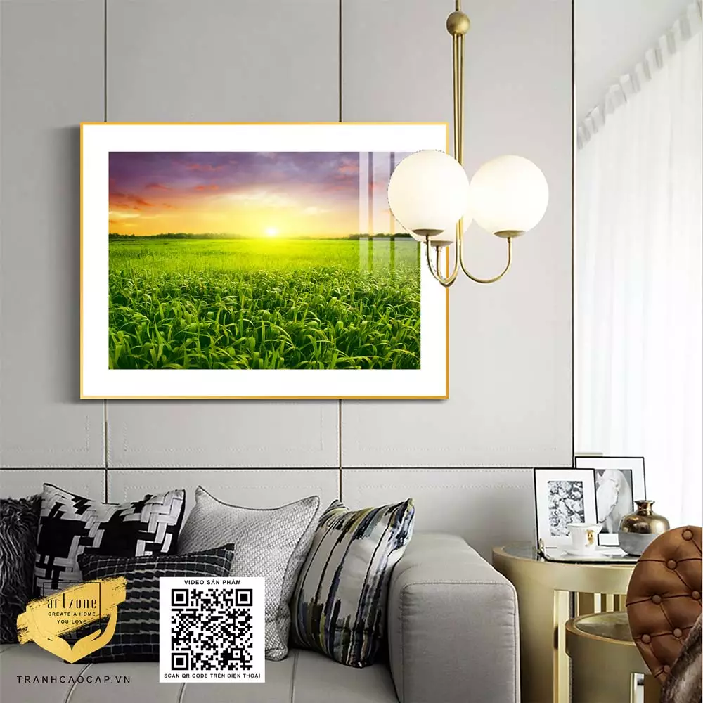 Khung tranh nhôm hoặc composite tăng thêm vẻ sang trọng