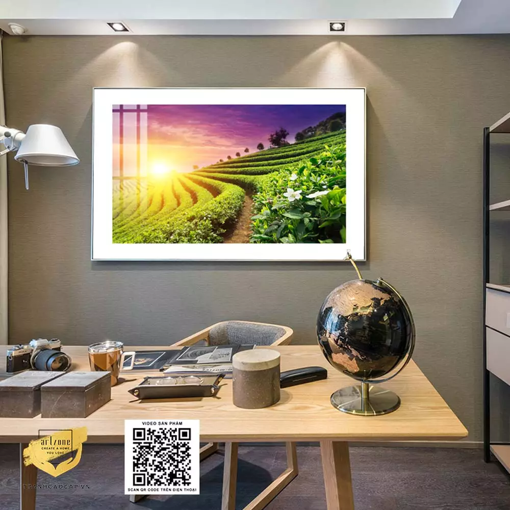 Bố trí tranh cân đối, hài hòa