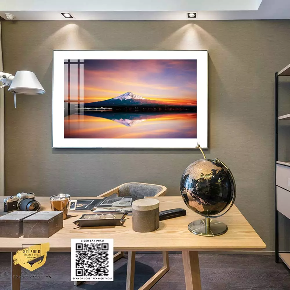 Ứng dụng tranh phong cảnh núi Phú Sĩ trong phòng khách