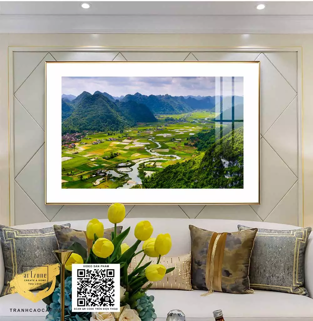 Tạo sự cân đối trong trang trí tranh
