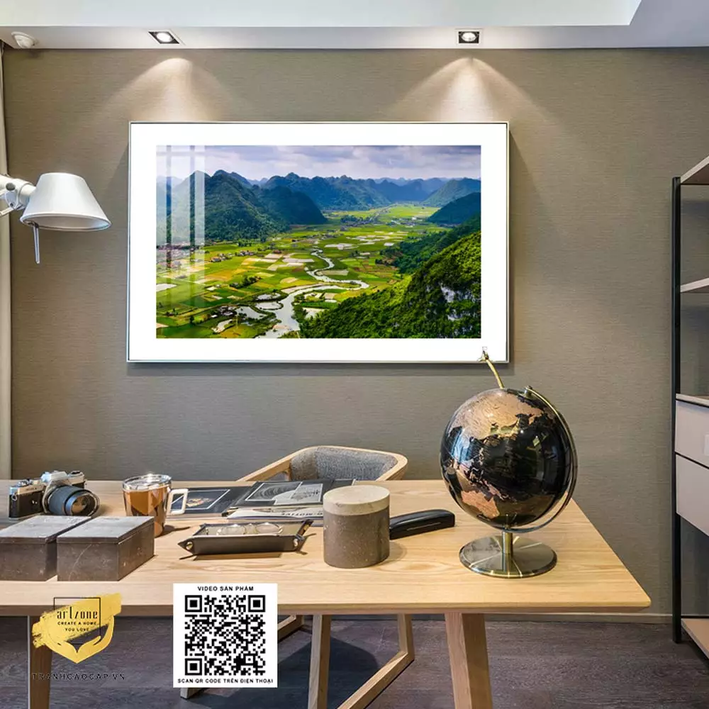 Tranh Mica Phong cảnh trong phòng khách