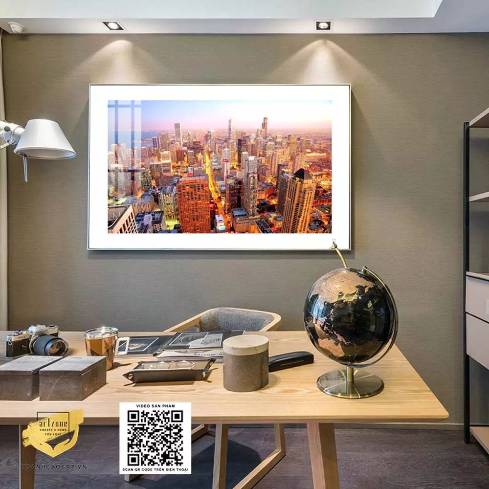 Ánh sáng phù hợp tôn lên vẻ đẹp của tranh