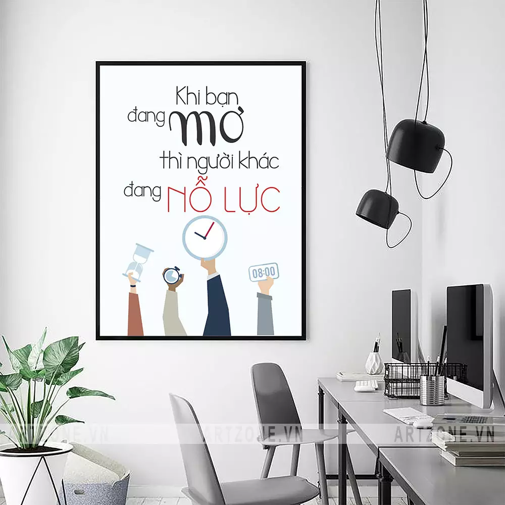 Không nên treo quá nhiều tranh trên một bức tường