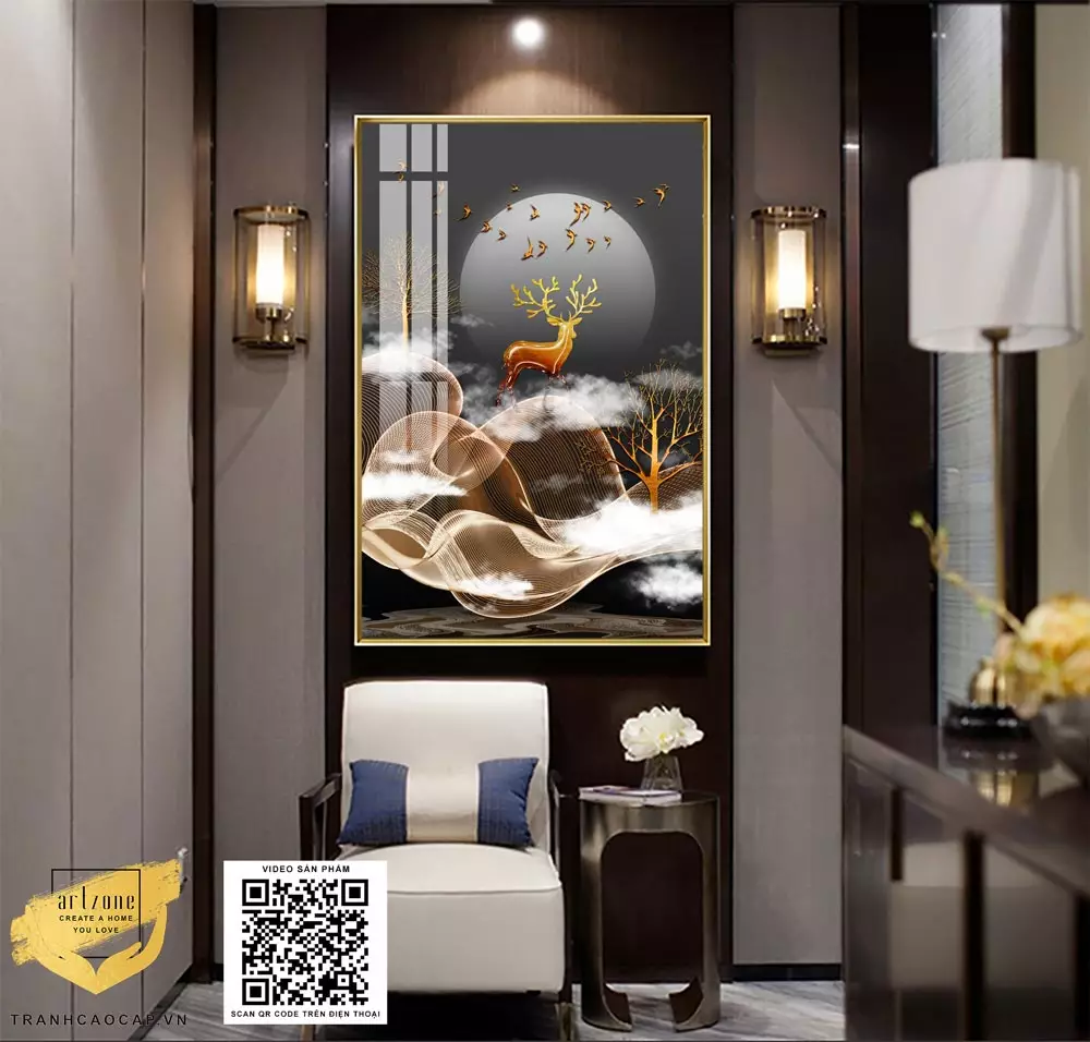 Bức tranh Hươu Vàng là điểm nhấn hoàn hảo cho không gian sống