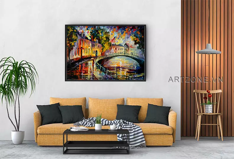 Bức tranh Cảm Xúc Cầu Trong Phố Cổ thể hiện sự giao hòa giữa con người và không gian