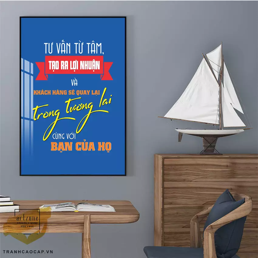 Ánh sáng đóng vai trò quan trọng trong việc làm nổi bật bức tranh