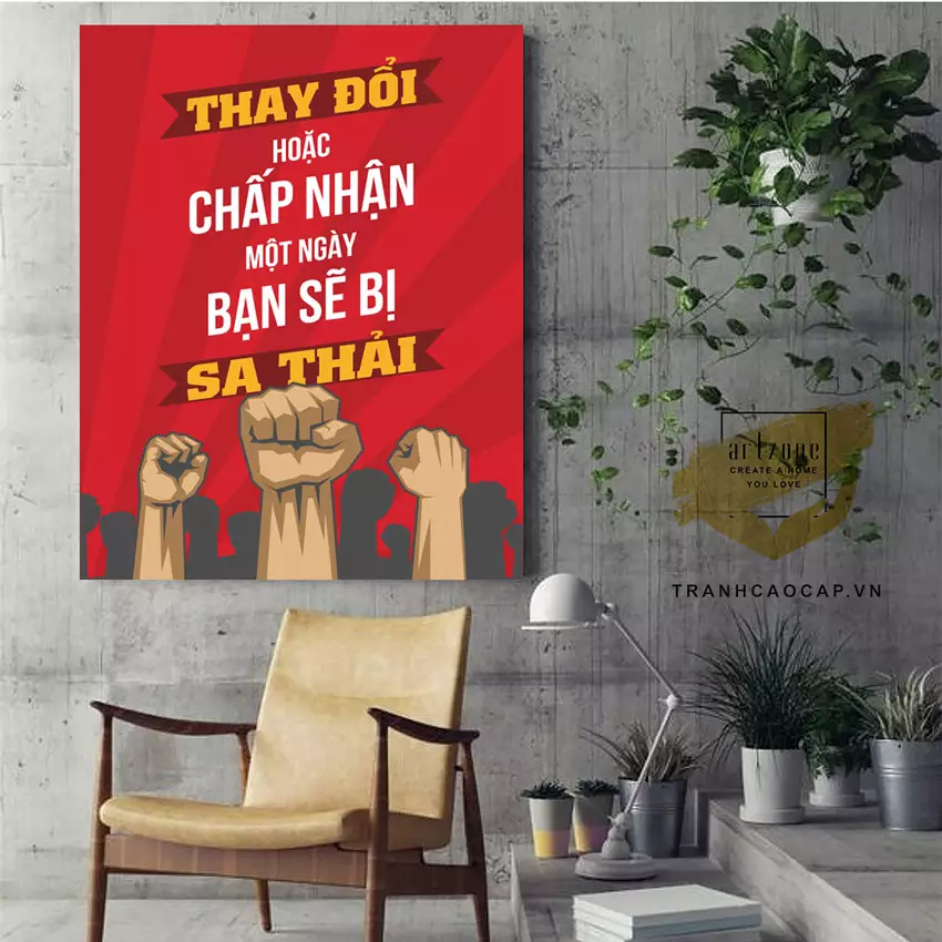 Bố trí tranh hài hòa với các vật dụng nội thất khác