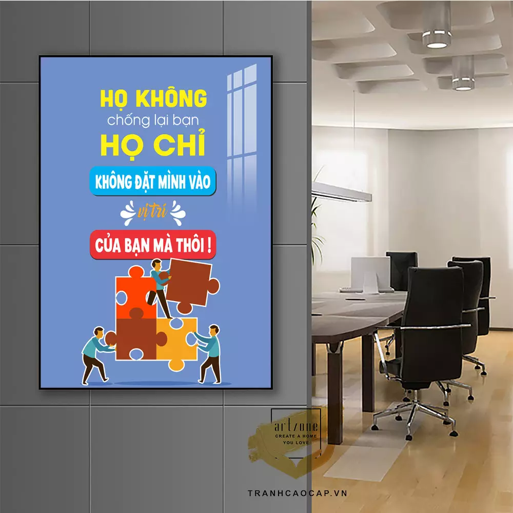 Ánh sáng tôn vinh vẻ đẹp của tranh