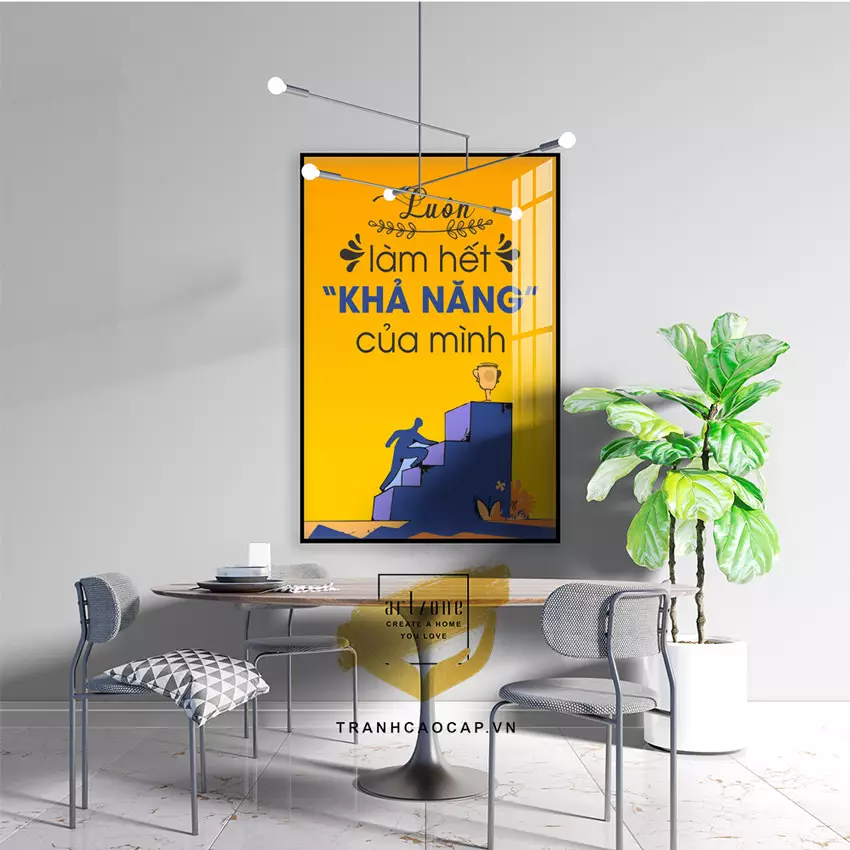 Tranh mica động lực kích thước phù hợp