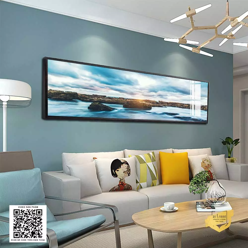 Tranh phong cảnh biển tạo điểm nhấn cho phòng ngủ