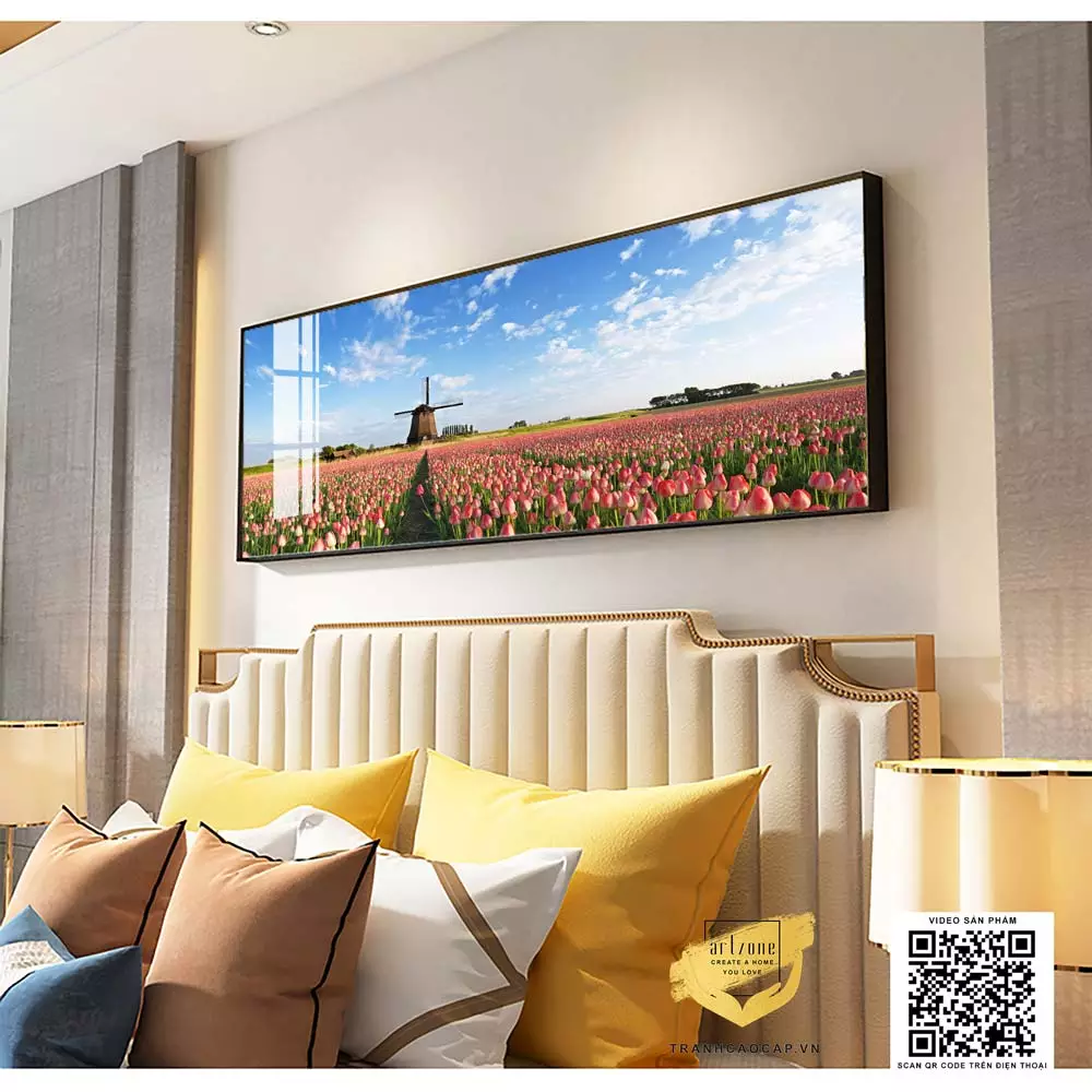 Chi tiết cánh đồng hoa rực rỡ trong tranh