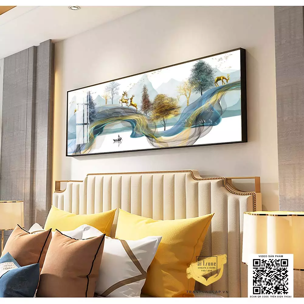 Tranh treo phòng ngủ với ánh sáng phù hợp