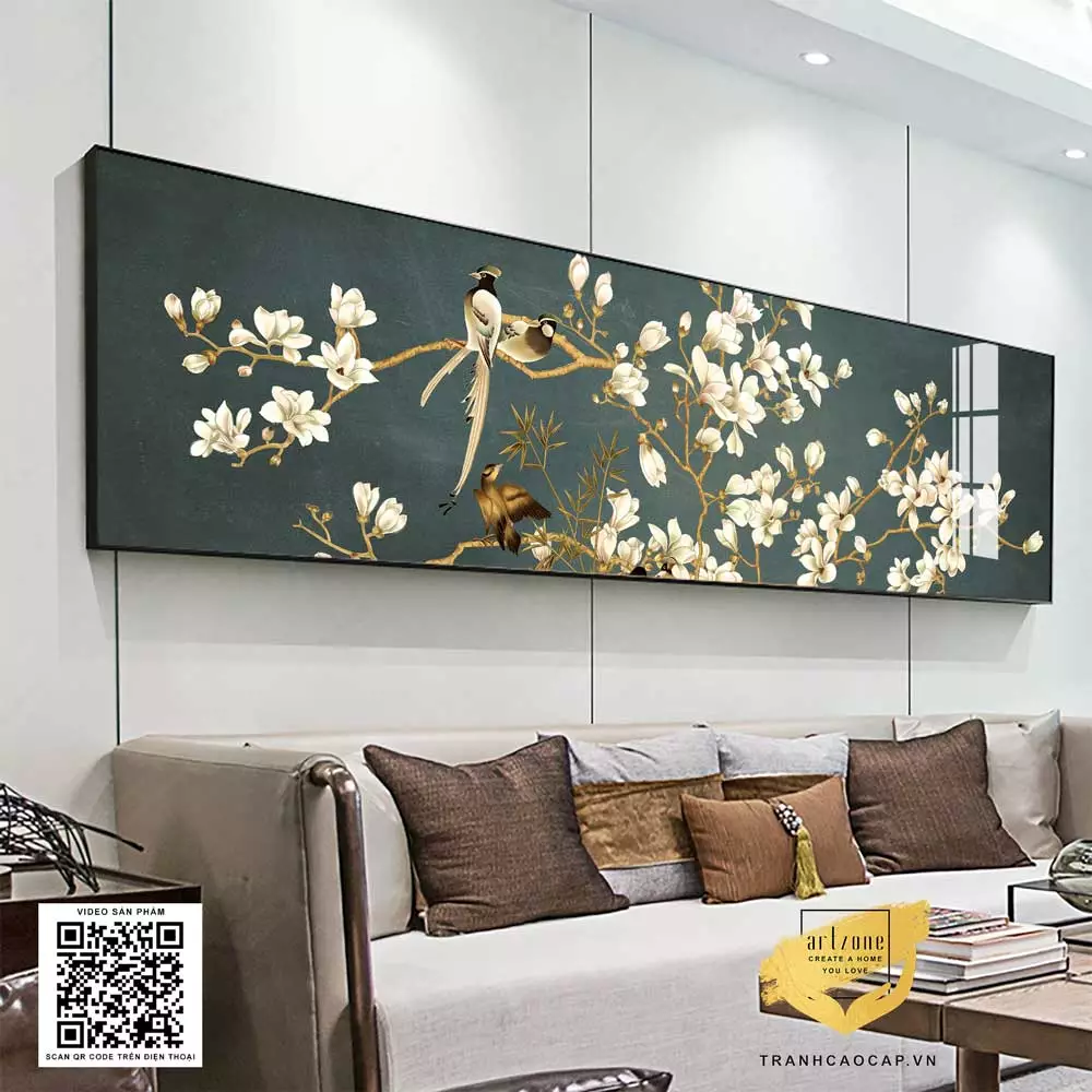 Bức tranh Những chú chim trên cành hoa mang đến vẻ đẹp tinh tế và sang trọng cho phòng ngủ