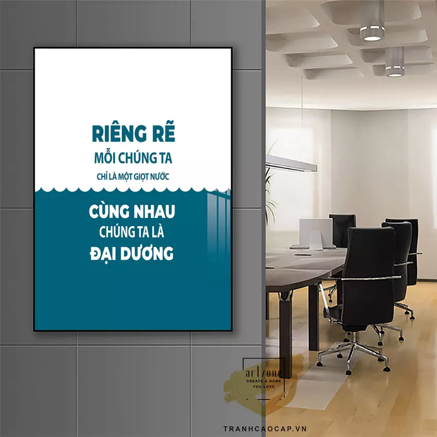 Treo tranh ở độ cao vừa tầm mắt để người xem dễ dàng chiêm ngưỡng