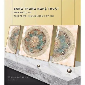 Khám Phá Bức Tranh Bóng Gương: Cuộc Hành Trình Tìm Kiếm Bản Ngã Qua Nghệ Thuật Tư Tưởng