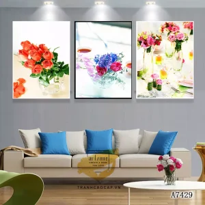 Khám Phá Vẻ Đẹp Từ Bức Tranh Treo Tường: Hào Quang Của Sự Hòa Quyện Giữa Nghệ Thuật Cổ Điển Và Hiện Đại