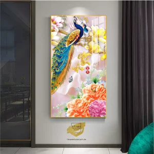 Bức Tranh Chim Công bóng gương: Biểu Tượng Của Sự Sang Trọng và Vẻ Đẹp Vĩnh Cửu