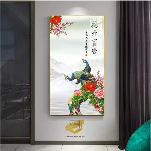 Chim Công bóng gương: Tuyệt Tác Nghệ Thuật Đương Đại Khơi Gợi Vẻ Đẹp Tâm Hồn