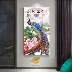 Bức Tranh Chim Công bóng gương: Tuyệt Tác Nghệ Thuật Việt Nam Đa Tầng Ý Nghĩa
