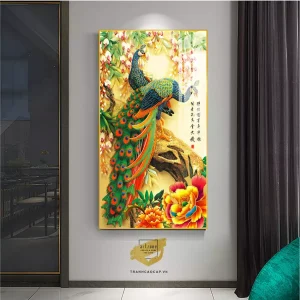 Bức Tranh Chim Công bóng gương: Biểu Tượng Của Vẻ Đẹp, Quyền Lực và Tâm Linh